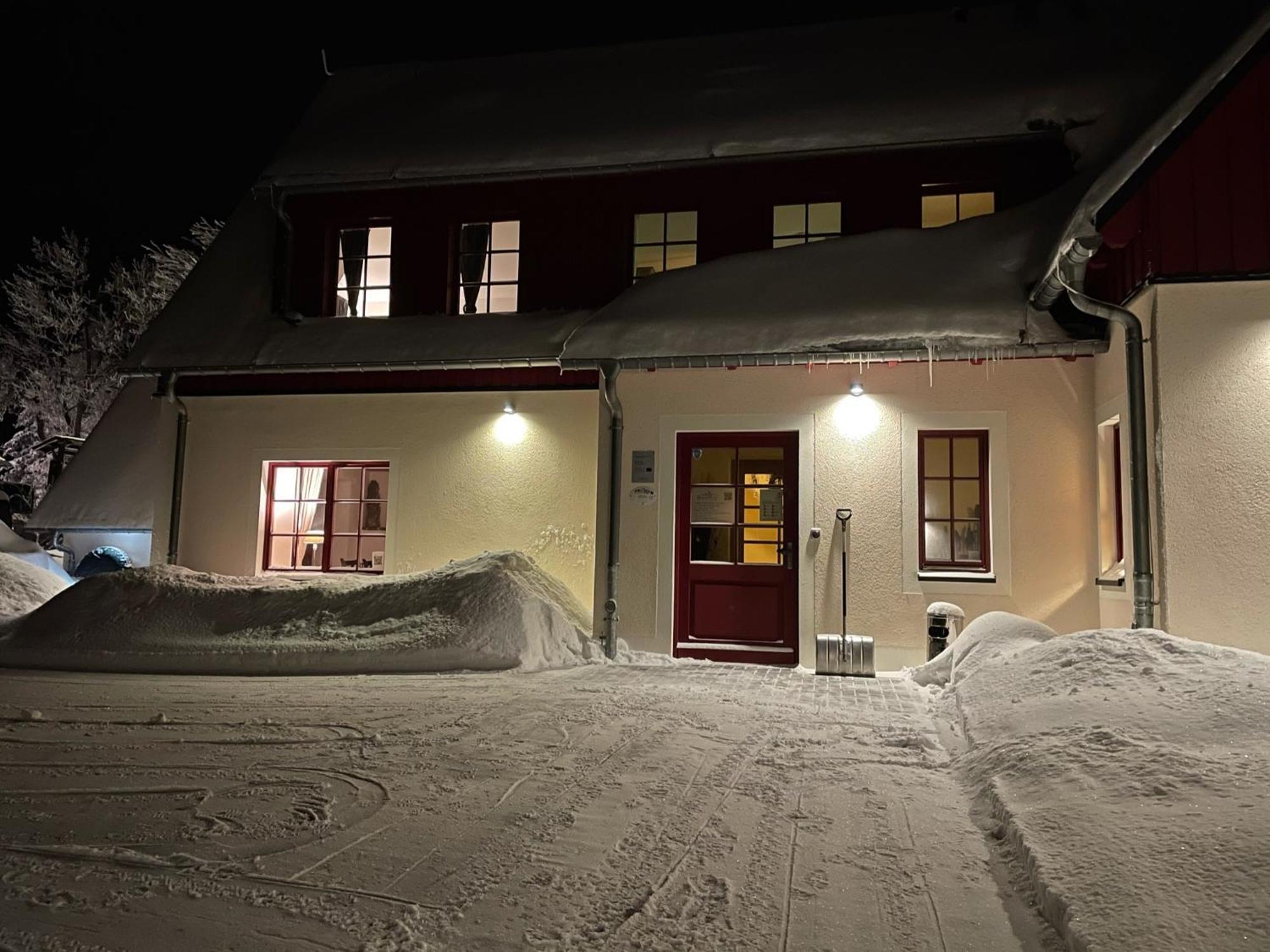 Zur Bergwiese 5 Sterne Appartementhaus Furstenau  Rom bilde