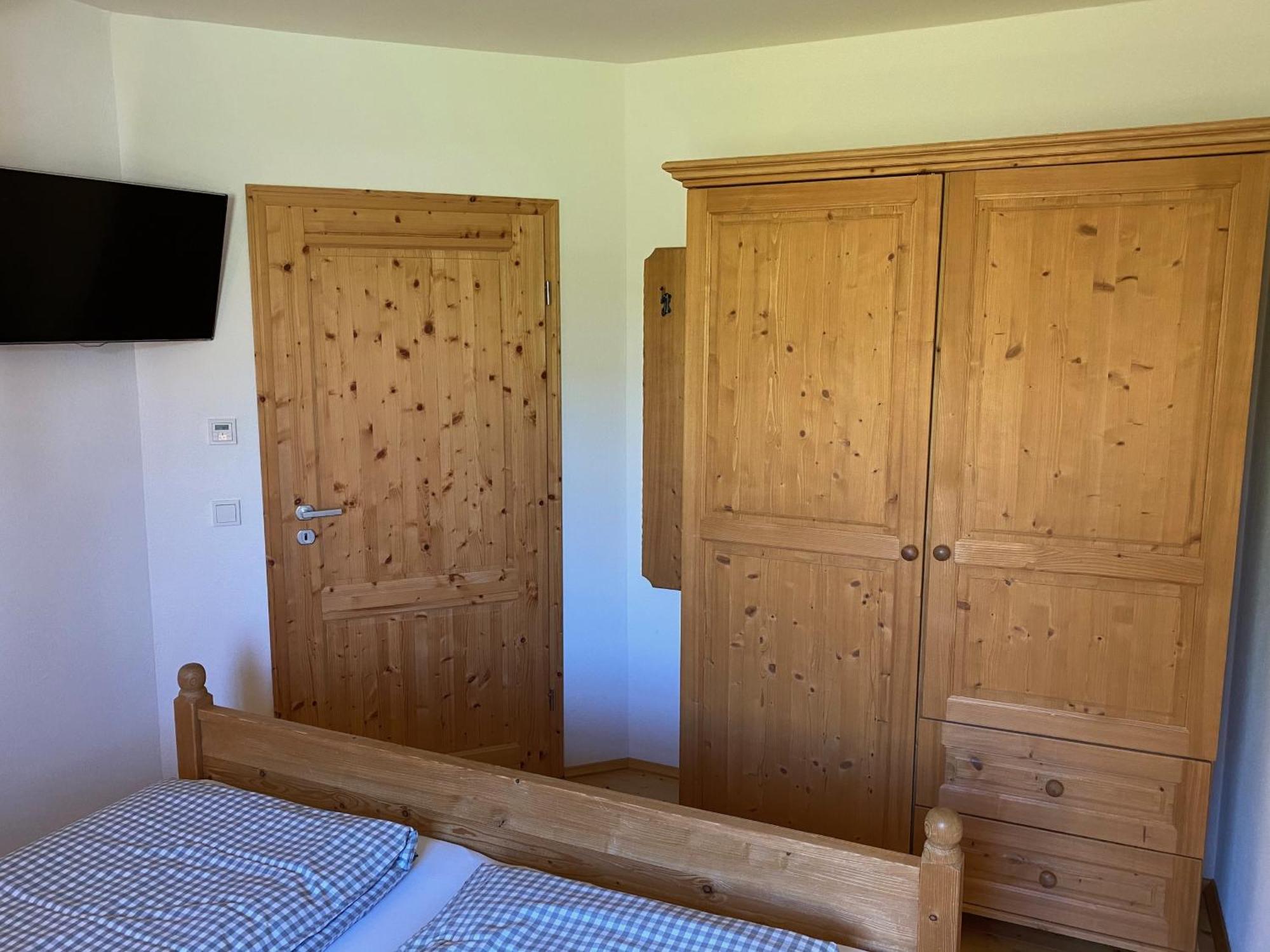 Zur Bergwiese 5 Sterne Appartementhaus Furstenau  Rom bilde